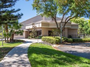 4534 S Carambola Cir S 27275, Coconut Creek FL 33066