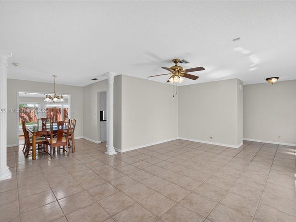 5701 NE 21st Ave, Fort Lauderdale FL 33308