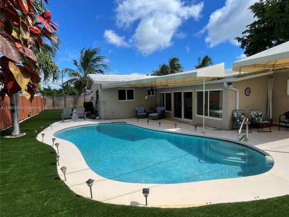 5701 NE 21st Ave, Fort Lauderdale FL 33308