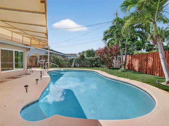 5701 NE 21st Ave, Fort Lauderdale FL 33308