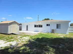 8400 NW 10th Ave, Miami FL 33150