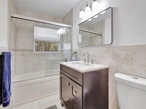 2506 NE 30th St, Fort Lauderdale FL 33306