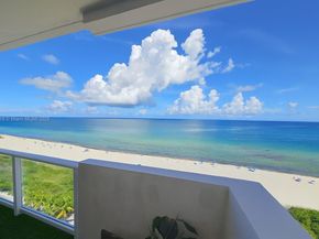 Undisclosed Address #A11886718, Miami Beach FL 33140