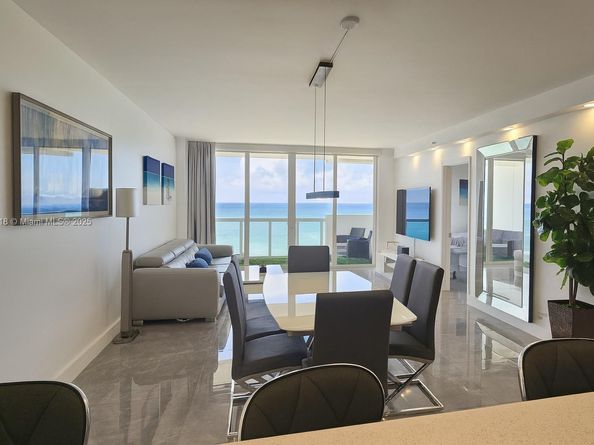 Undisclosed Address #A11886718, Miami Beach FL 33140