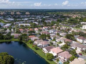 161 Granada Ave, Weston FL 33326