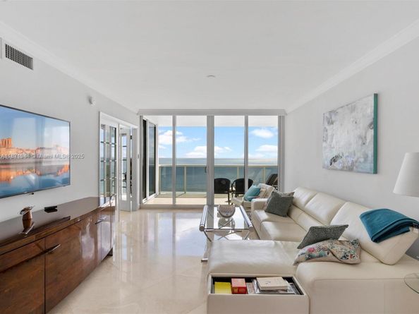 19111 Collins Ave 1406, Sunny Isles Beach FL 33160