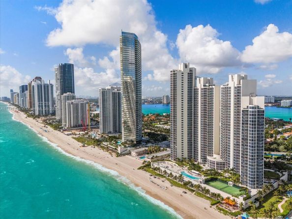 19111 Collins Ave 1406, Sunny Isles Beach FL 33160
