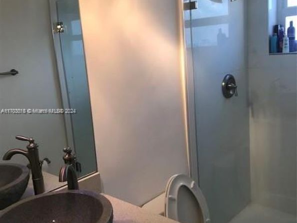 5005 Collins Ave 1108, Miami Beach FL 33140