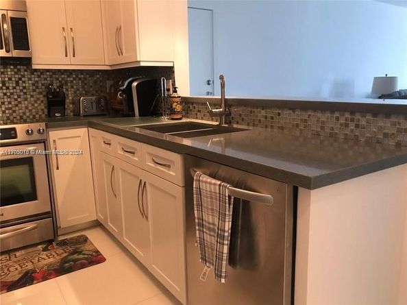 5005 Collins Ave 1108, Miami Beach FL 33140