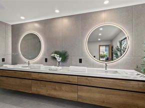 2108 NE 63rd St, Fort Lauderdale FL 33308