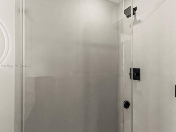 2108 NE 63rd St, Fort Lauderdale FL 33308