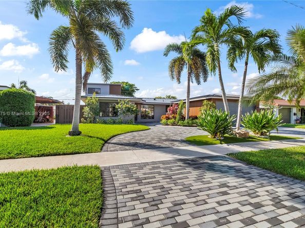 2108 NE 63rd St, Fort Lauderdale FL 33308