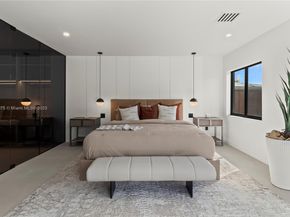 2108 NE 63rd St, Fort Lauderdale FL 33308