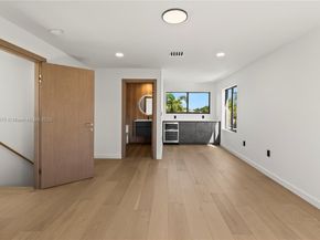 2108 NE 63rd St, Fort Lauderdale FL 33308