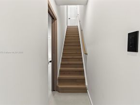 2108 NE 63rd St, Fort Lauderdale FL 33308