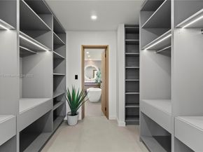 2108 NE 63rd St, Fort Lauderdale FL 33308