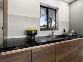 2108 NE 63rd St, Fort Lauderdale FL 33308