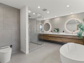 2108 NE 63rd St, Fort Lauderdale FL 33308