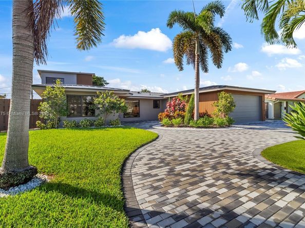 2108 NE 63rd St, Fort Lauderdale FL 33308