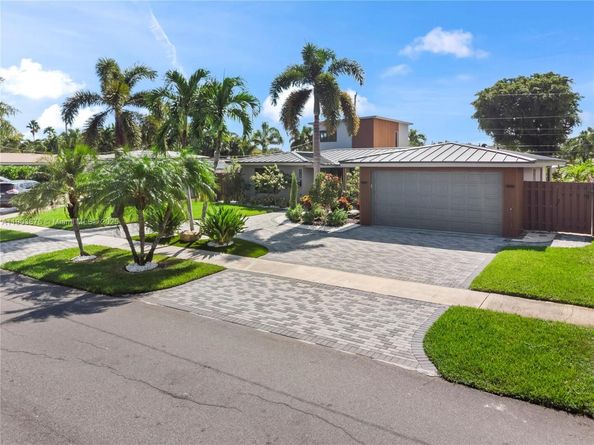 2108 NE 63rd St, Fort Lauderdale FL 33308