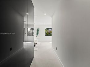 2108 NE 63rd St, Fort Lauderdale FL 33308