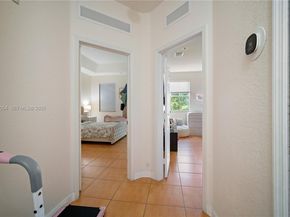 10242 NW 7th St 209, Miami FL 33172