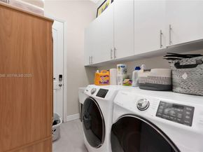 14929 SW 176th Ter, Miami FL 33187