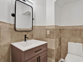 7257 NW 113th CT, Doral FL 33178