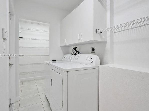 7257 NW 113th CT, Doral FL 33178