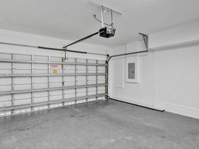 7257 NW 113th CT, Doral FL 33178