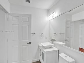 7257 NW 113th CT, Doral FL 33178