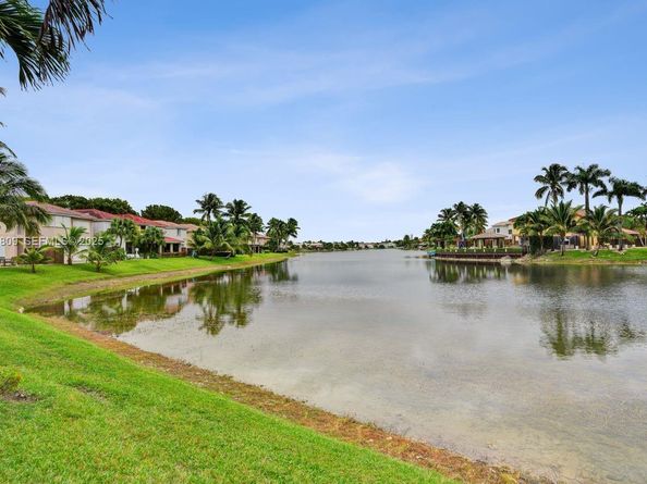 7257 NW 113th CT, Doral FL 33178