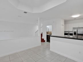 7257 NW 113th CT, Doral FL 33178