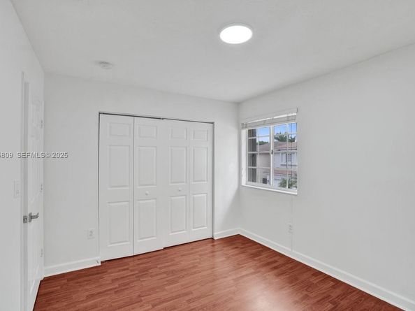 7257 NW 113th CT, Doral FL 33178