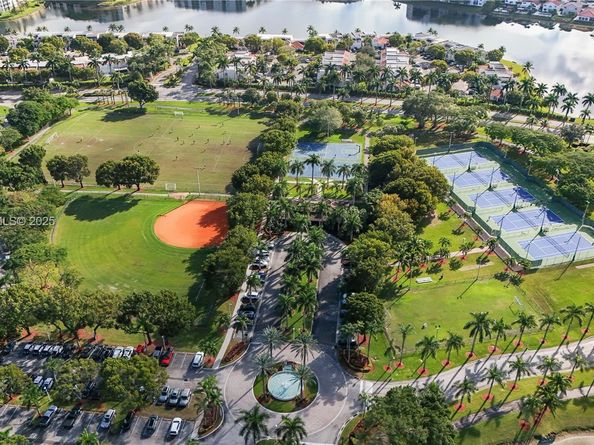 7257 NW 113th CT, Doral FL 33178