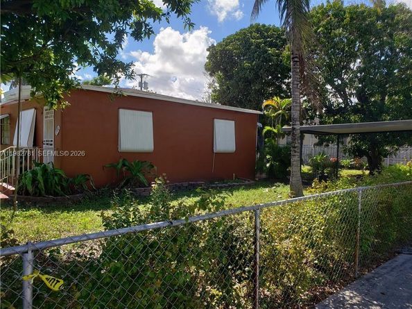 11970 NW 10th Ave, North Miami FL 33168