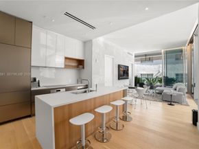 304 Ocean Dr 102, Miami Beach FL 33139