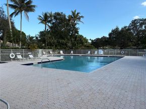 803 Silverleaf Oak Ct, Palm Beach Gardens FL 33410