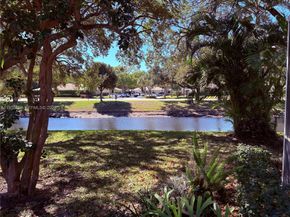 803 Silverleaf Oak Ct, Palm Beach Gardens FL 33410