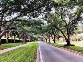803 Silverleaf Oak Ct, Palm Beach Gardens FL 33410