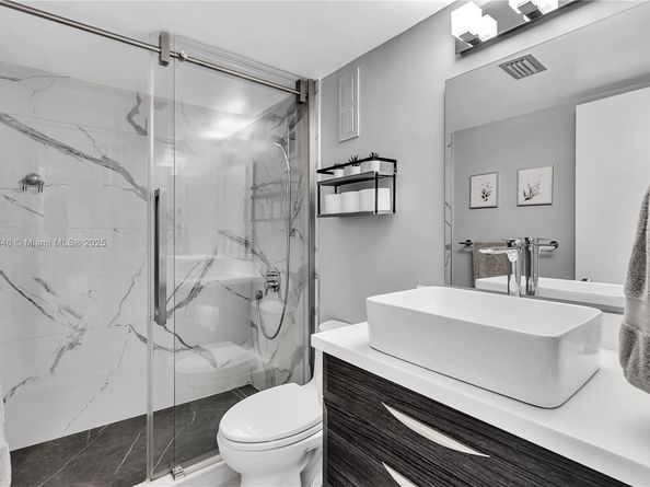 2221 Cypress Island Dr 805, Pompano Beach FL 33069