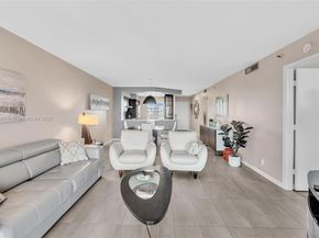 2221 Cypress Island Dr 805, Pompano Beach FL 33069