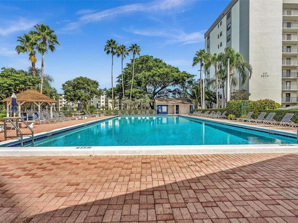 2221 Cypress Island Dr 805, Pompano Beach FL 33069