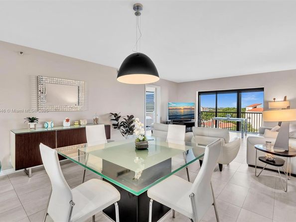 2221 Cypress Island Dr 805, Pompano Beach FL 33069