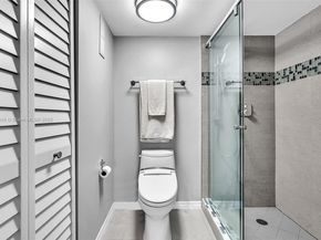 2221 Cypress Island Dr 805, Pompano Beach FL 33069