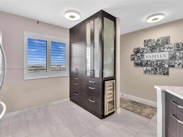 2221 Cypress Island Dr 805, Pompano Beach FL 33069
