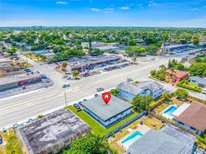 7031 Pembroke Rd, Pembroke Pines FL 33023