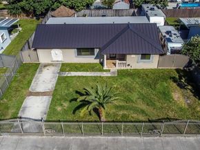 11617 SW 171st St, Miami FL 33157