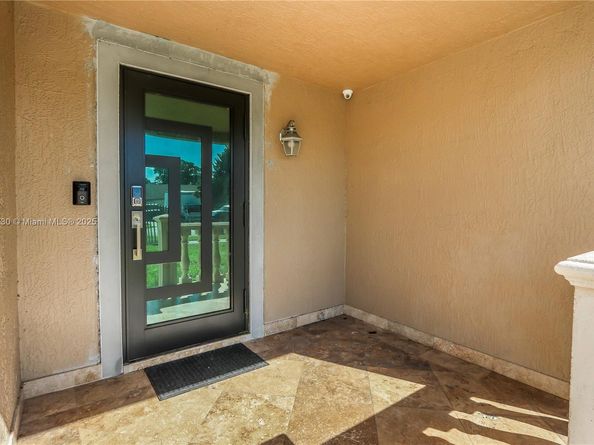 11617 SW 171st St, Miami FL 33157