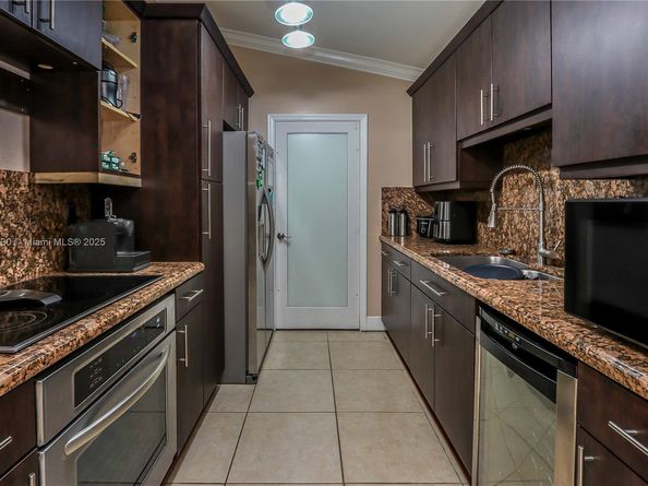 11617 SW 171st St, Miami FL 33157